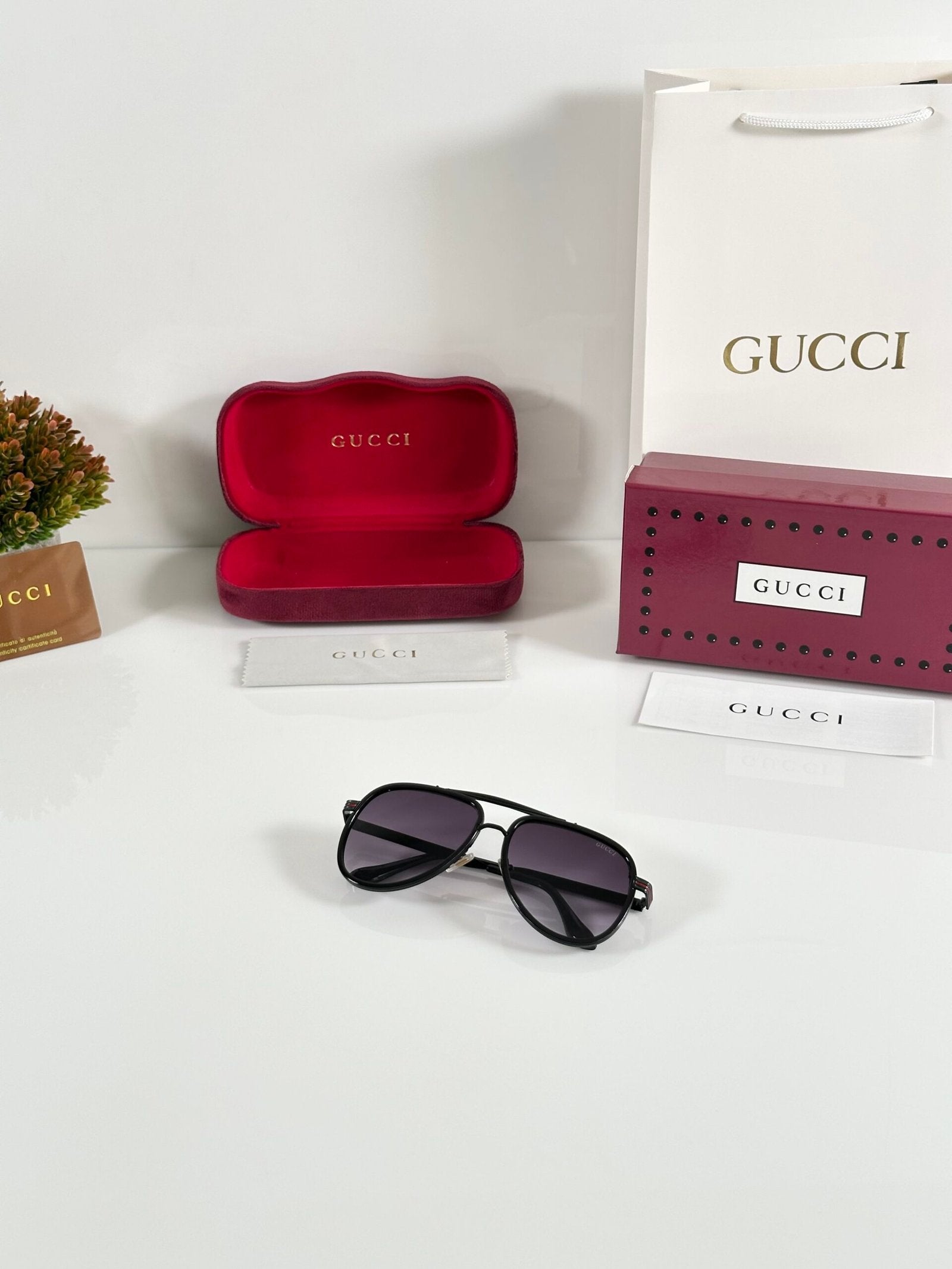 Gucci_3748_Black_DC