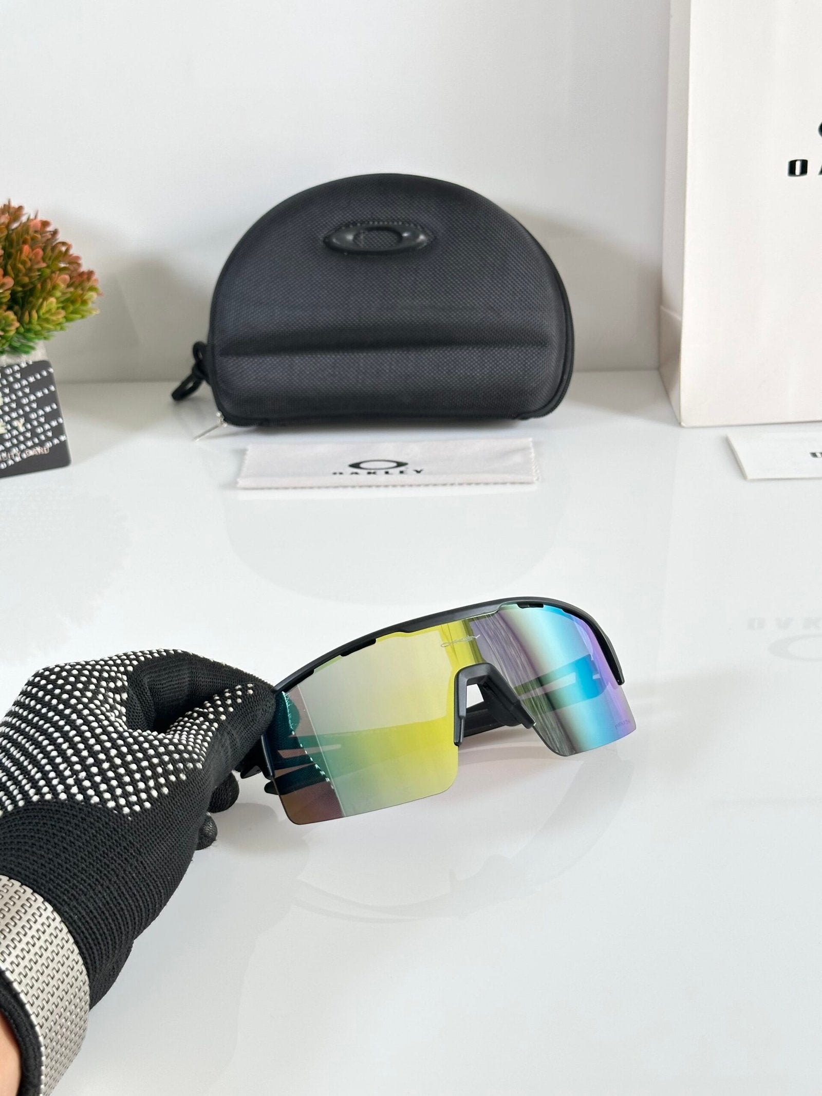 OKL 8836 Black Green Mercury