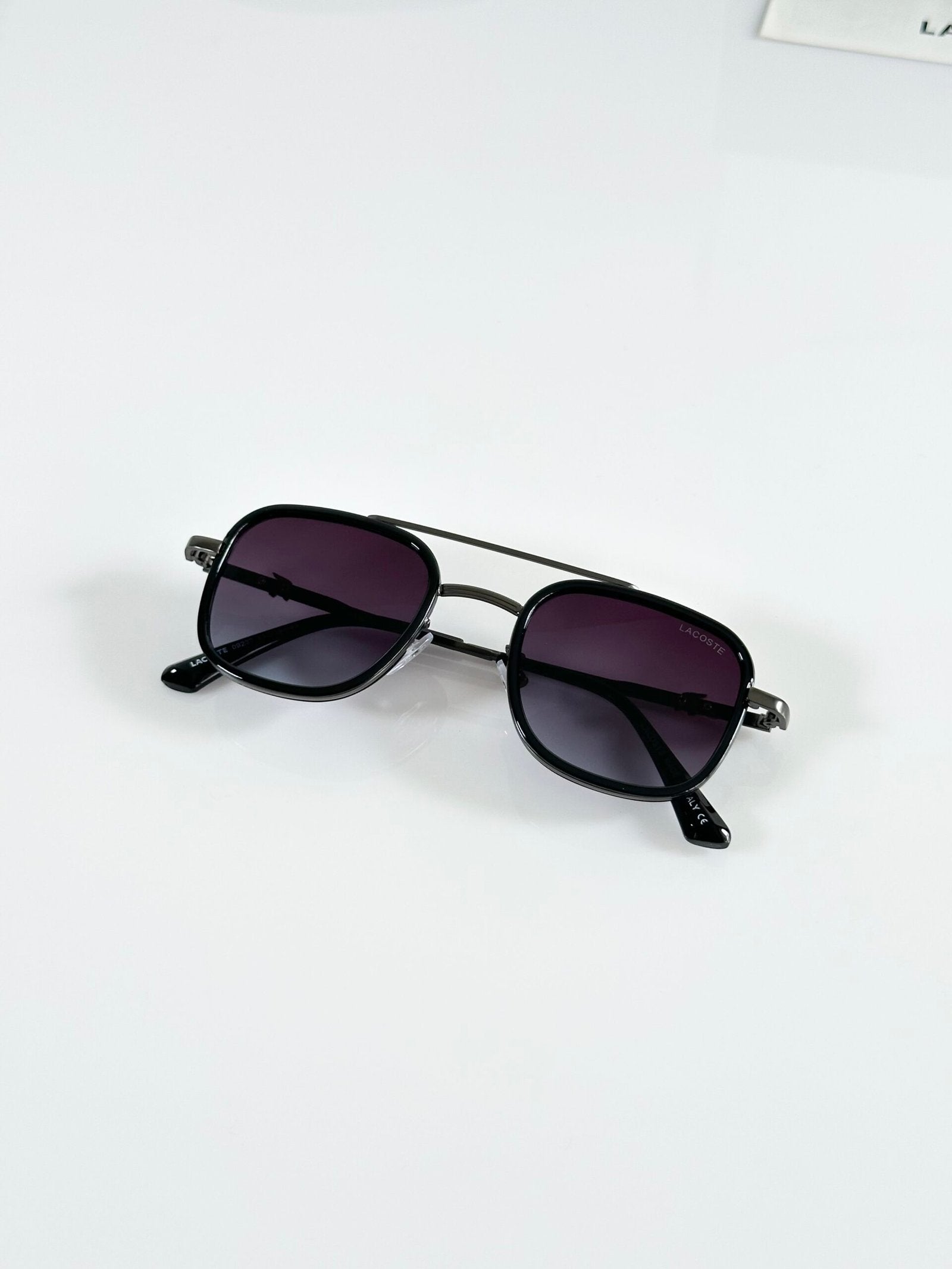 Lacoste_9237_Gun_Blue_DC