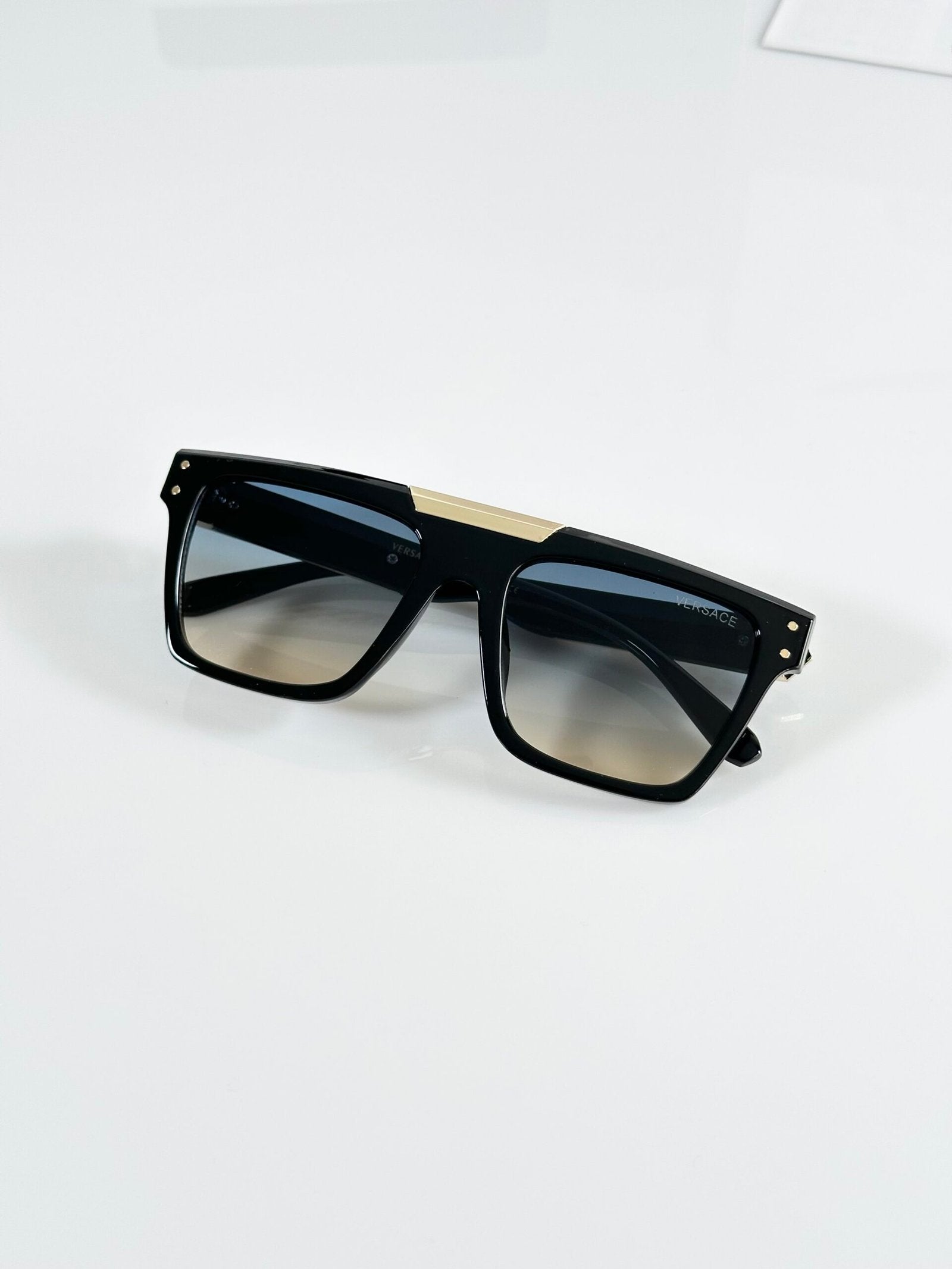 Versace 216 Gold Green DC