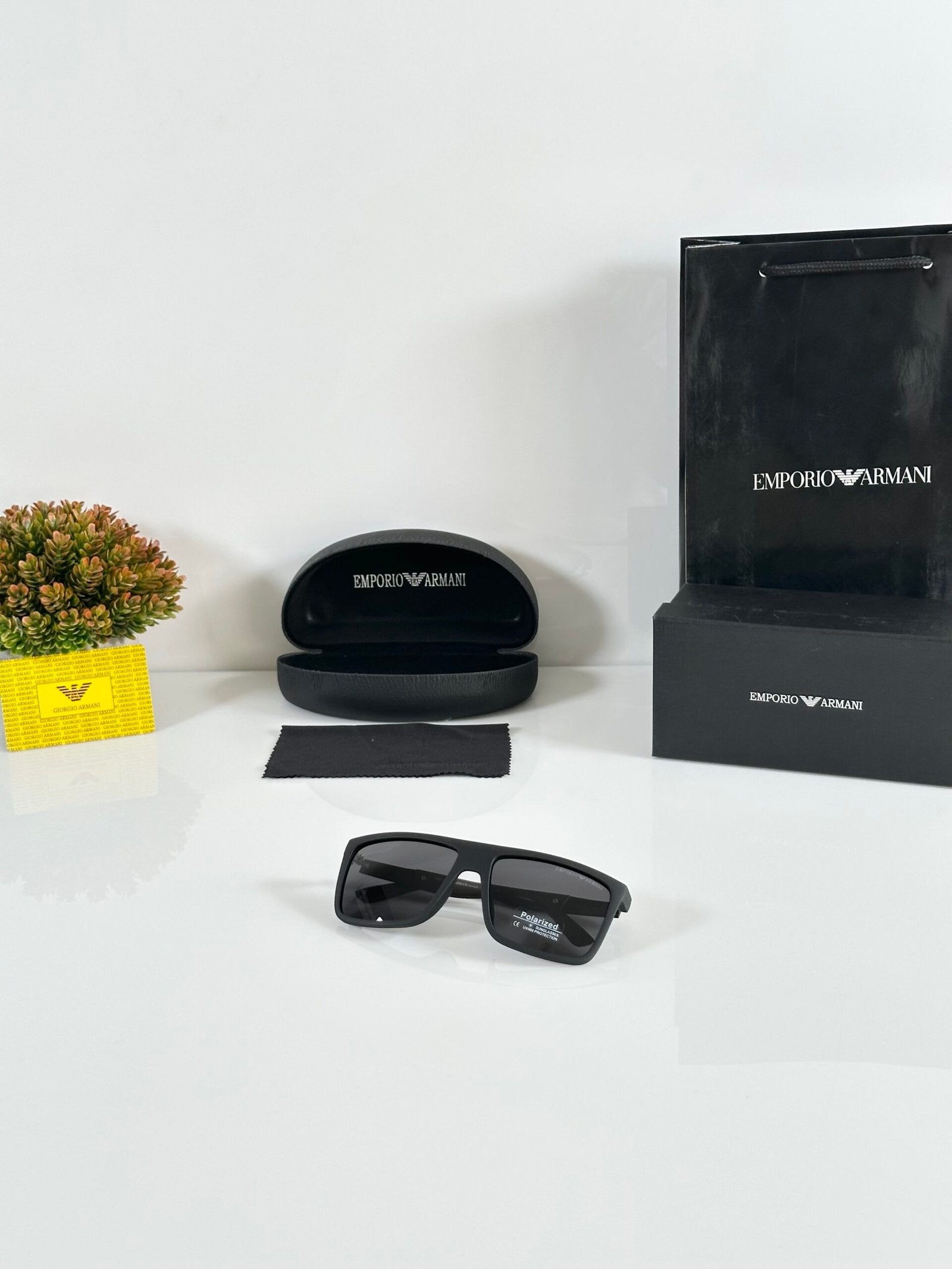 EA Emporio 4001 Black Brown Stick