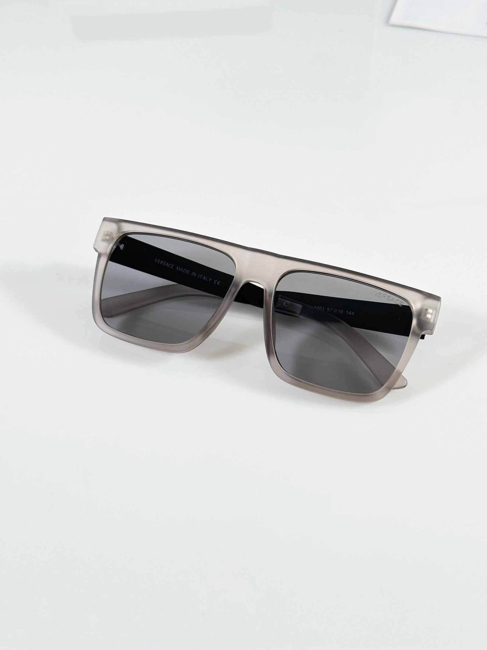 Versace 1101 Grey