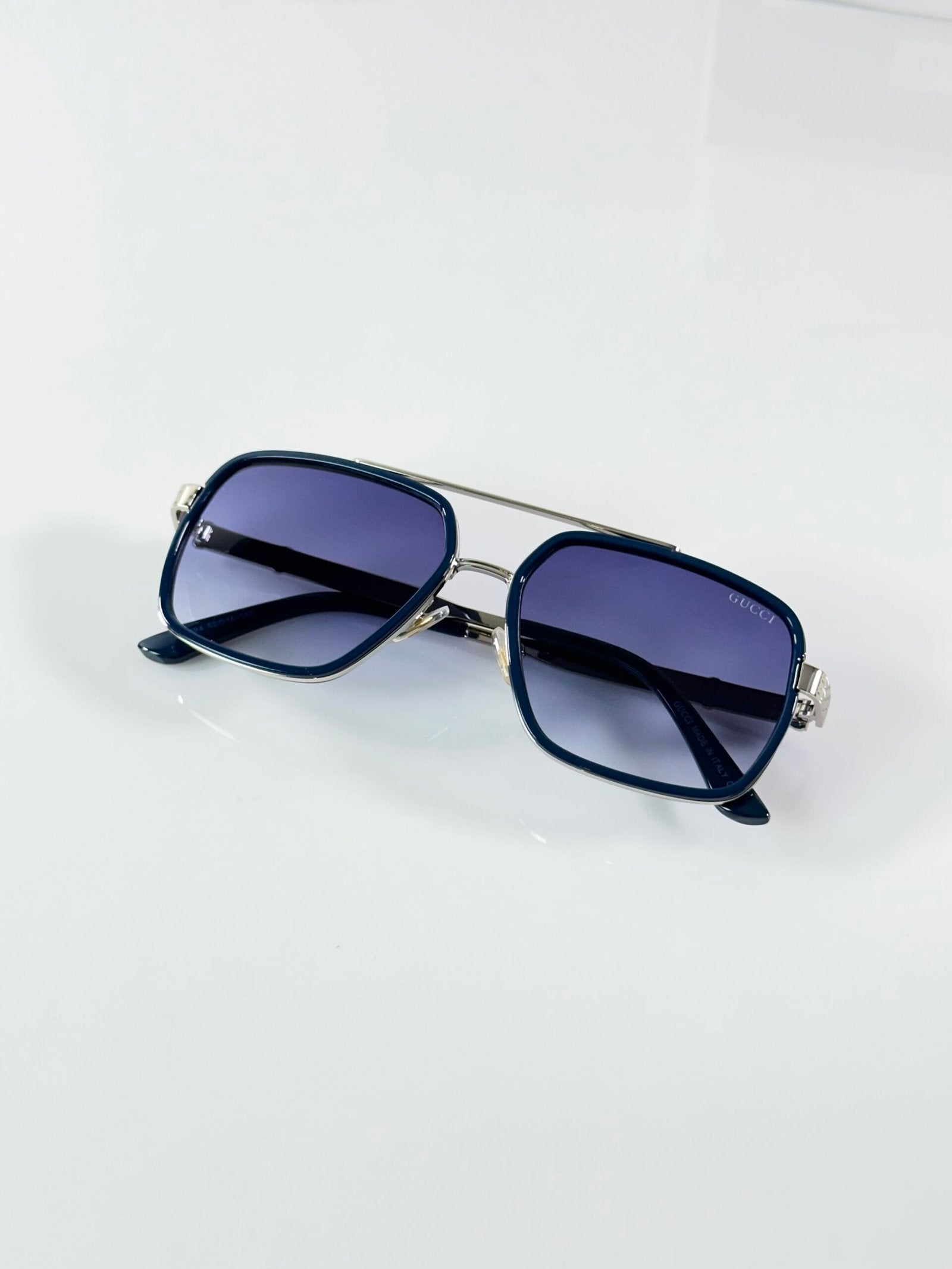GG 094 Silver Blue