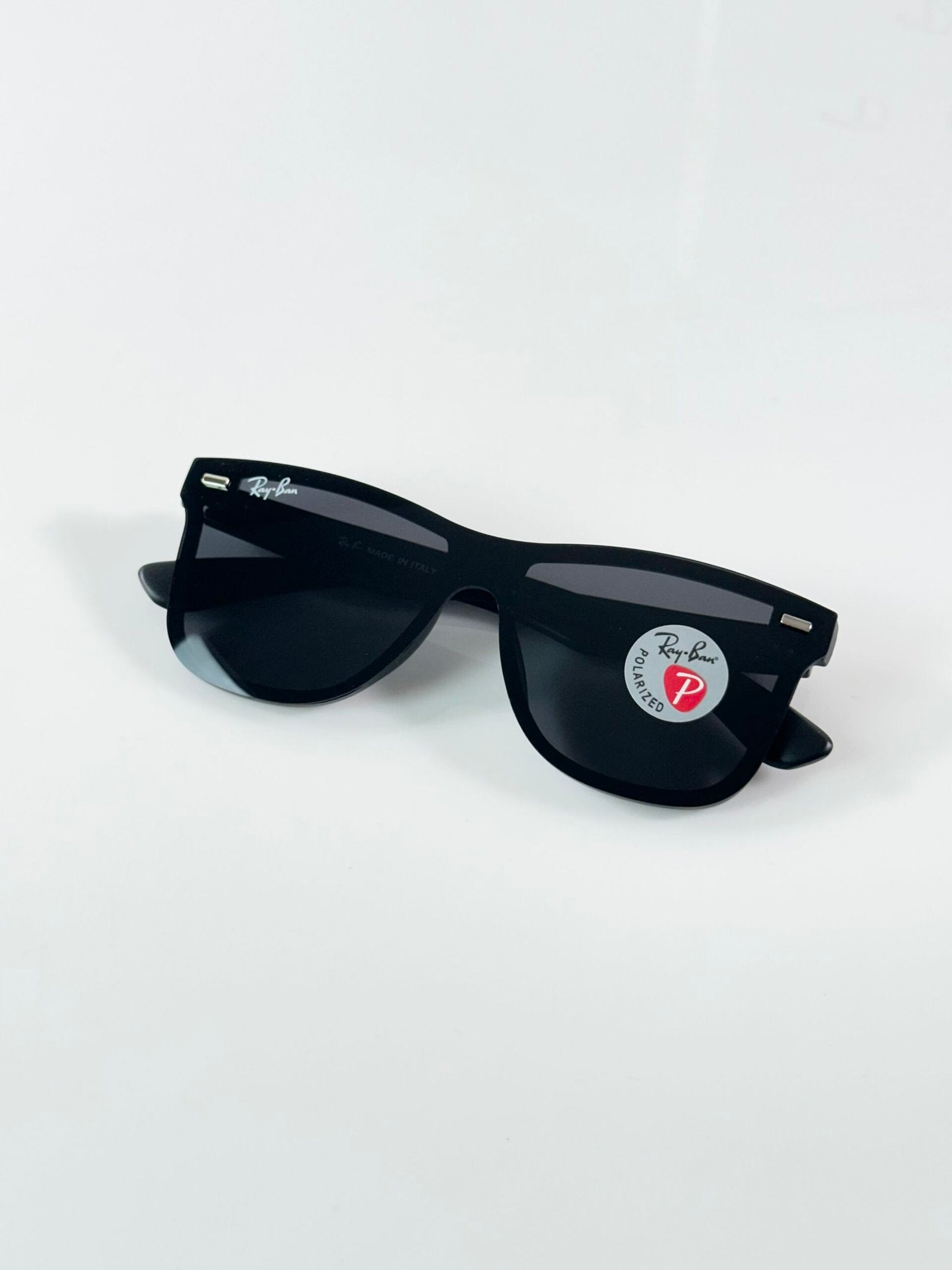 RB 650 Black