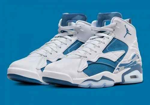 Nikee Air Jordan MVP Univecity Blue