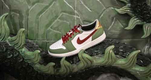 nikee Air Jordan 1 Retro Low OG GS Year of the Dragon with og box