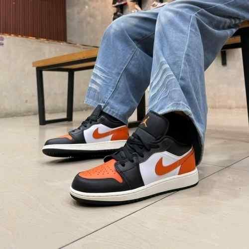 NIKEE AIR JORDAN LOW ALTERNATE SHATTERED BACKBOARD