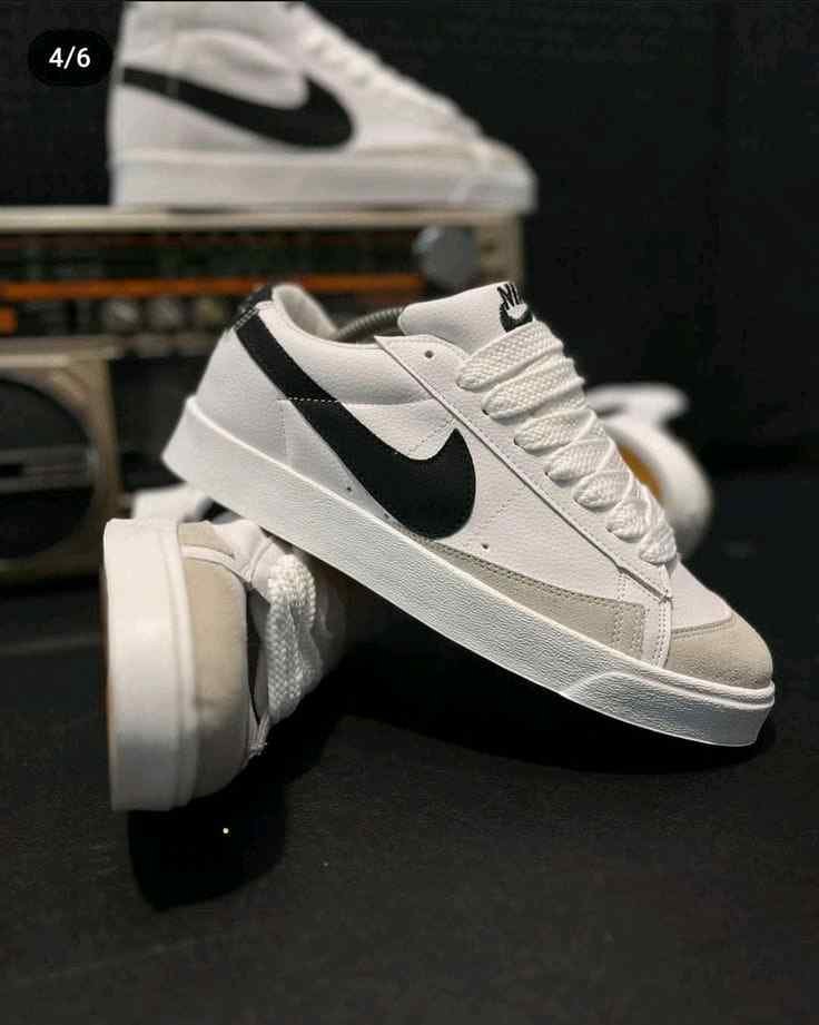nikee Blazer 77 Low Vintage White-black