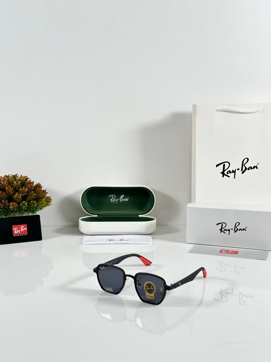 RB 08 Black