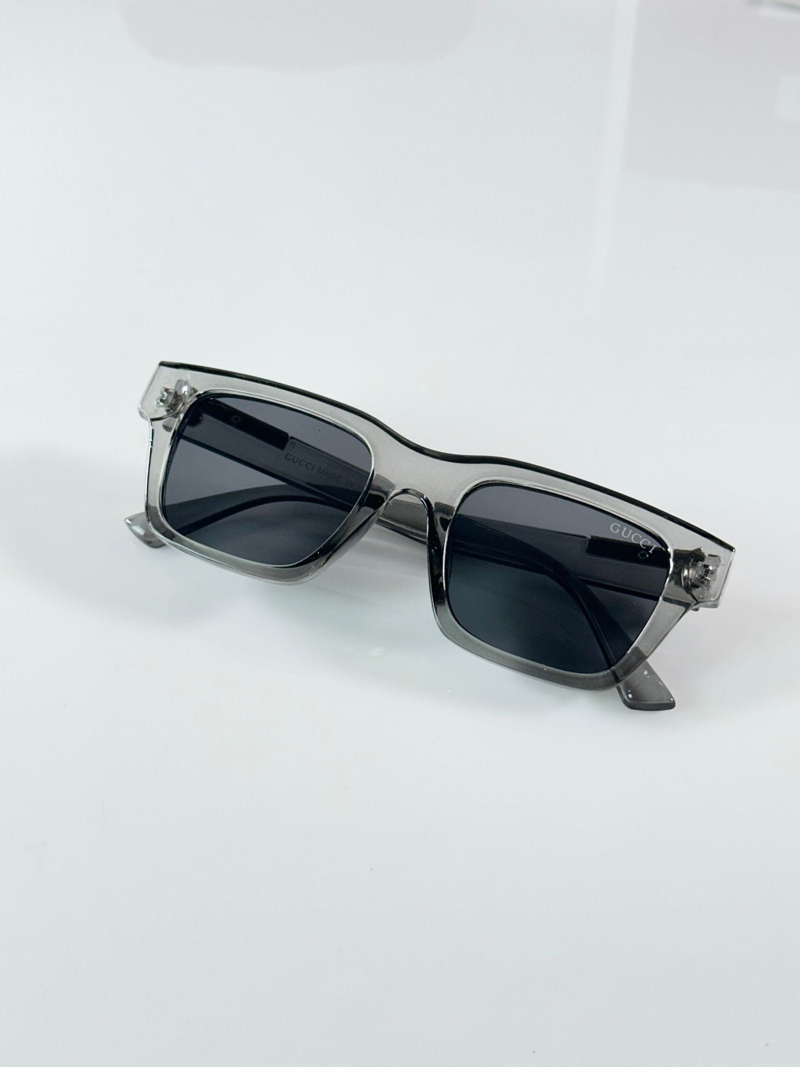 GG 1862 Grey Black