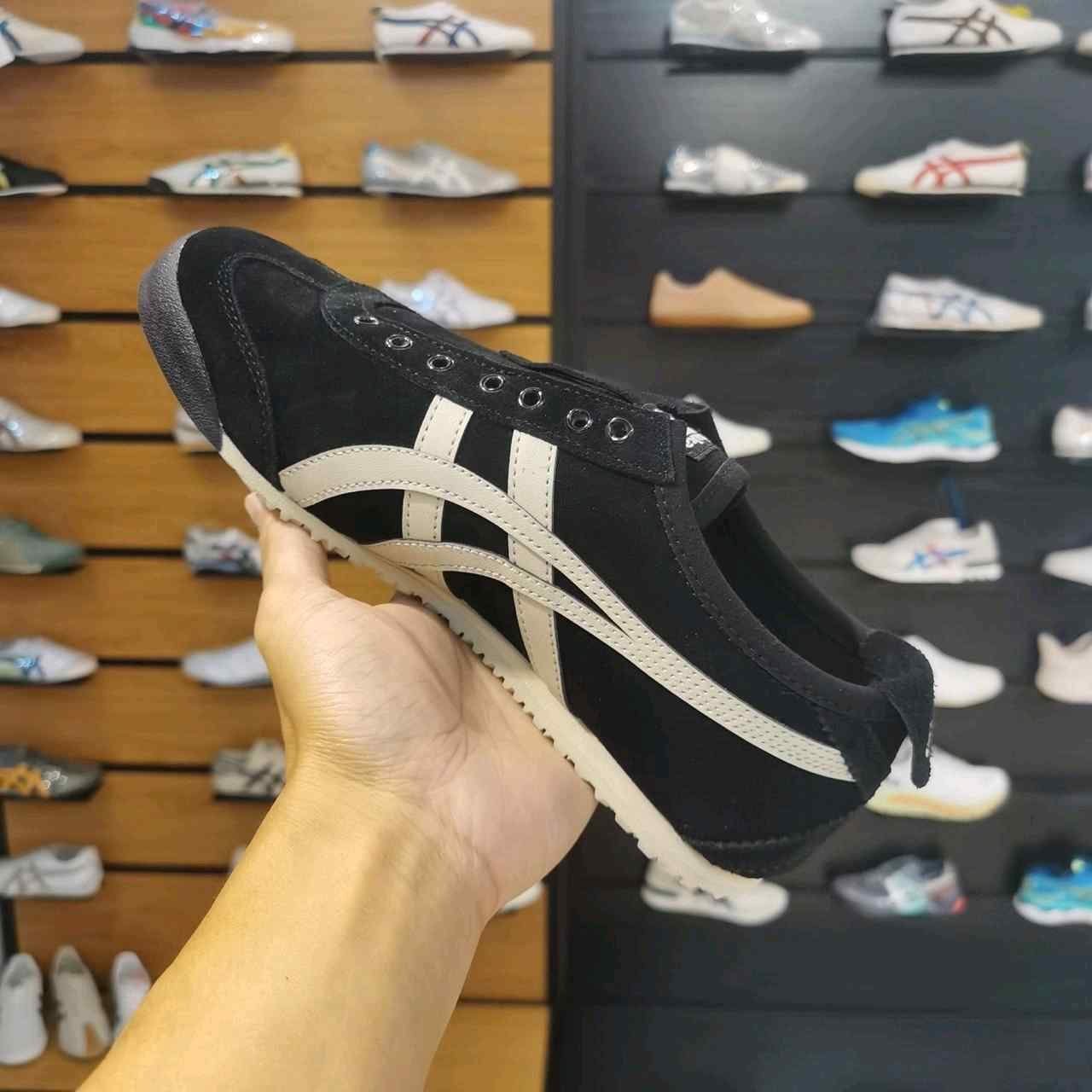 onitsukaa tiger Mexico 66 Slip On Black Putty Premium