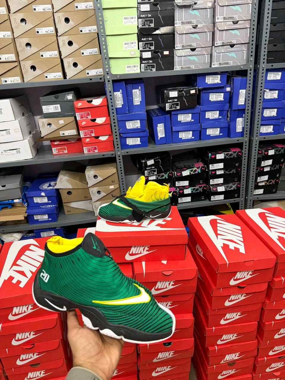 Nikkee Air Zoom Flight 98 The Glove Sonic Wave