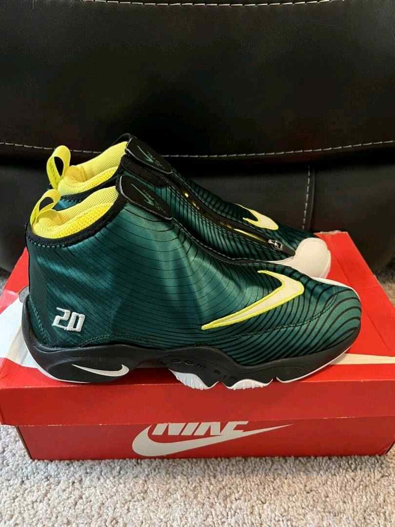 Nikkee Air Zoom Flight 98 The Glove Sonic Wave