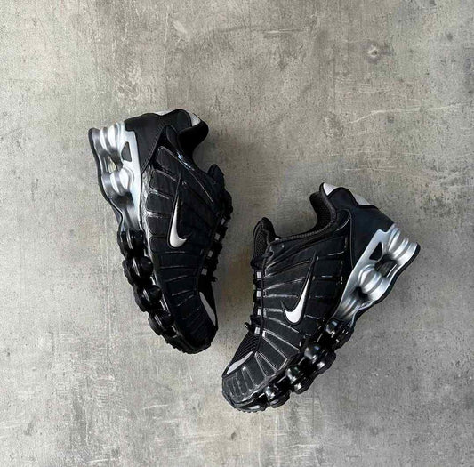 Nikee Shox Black Power Silver