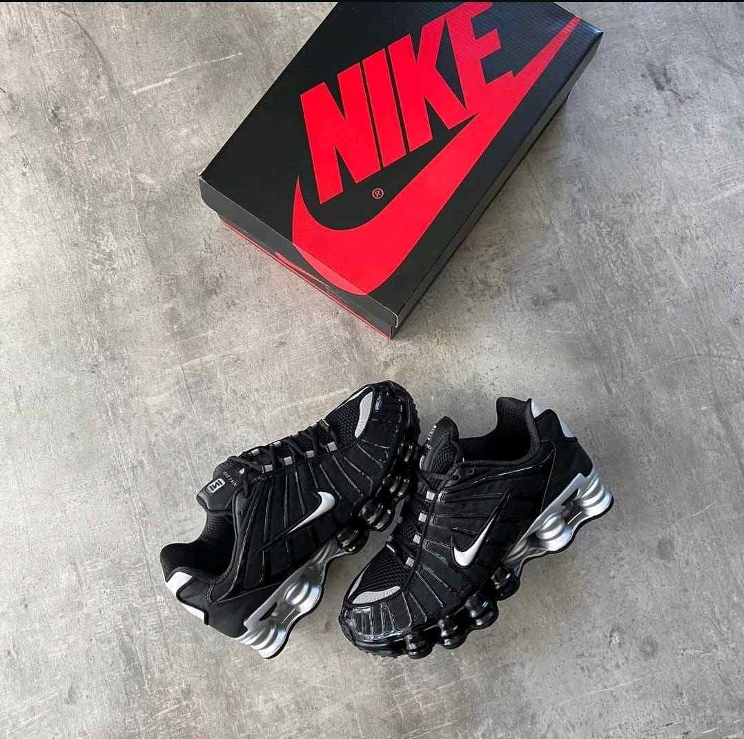 Nikee Shox Black Power Silver