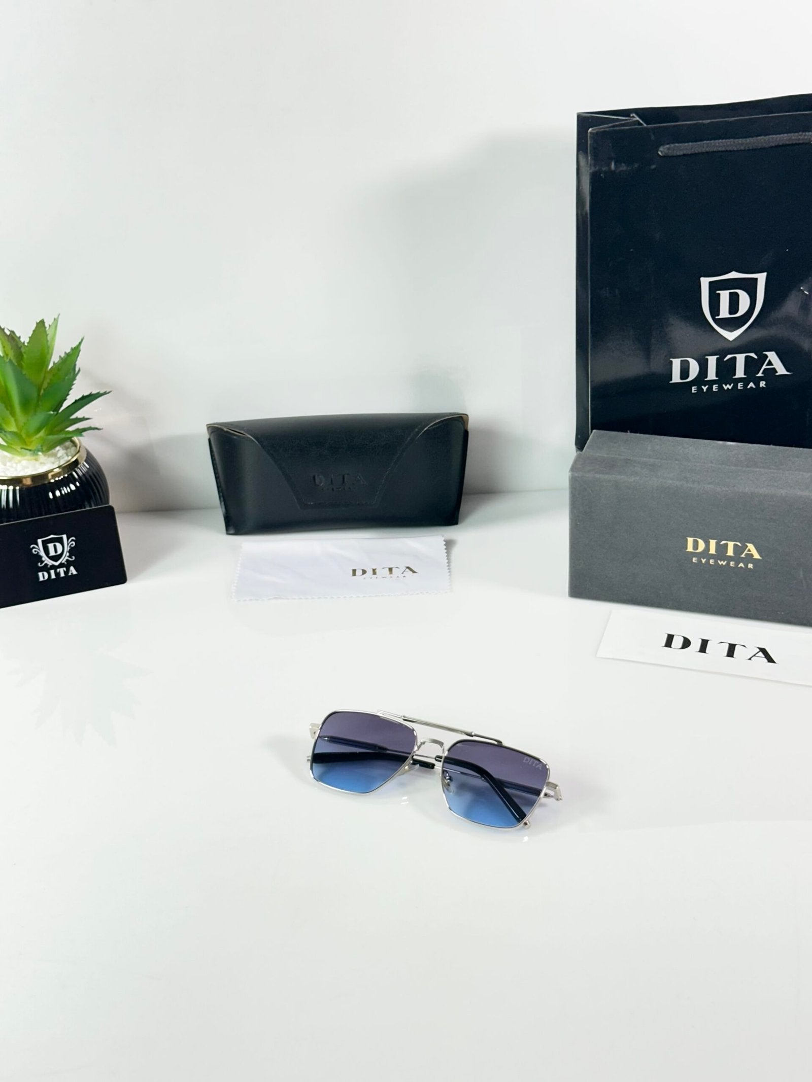 Dita 143 Silver Blue