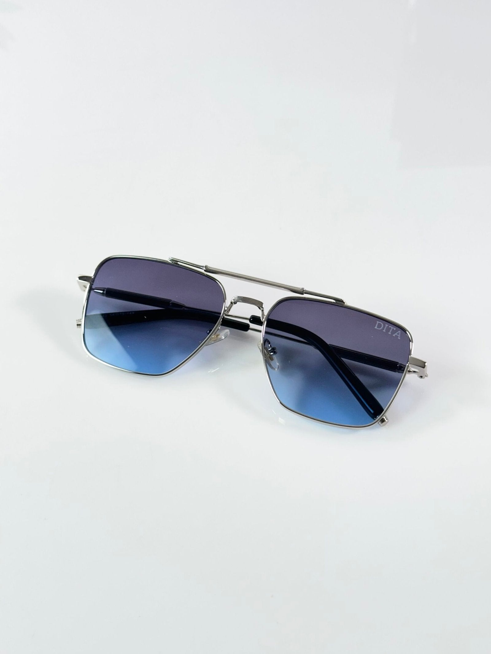 Dita 143 Silver Blue