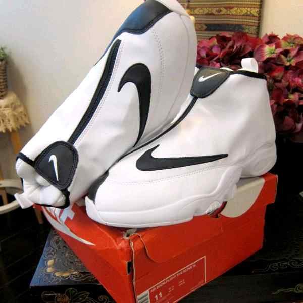 Nikkee Air Zoom Flight 98 The Glove sneaker White