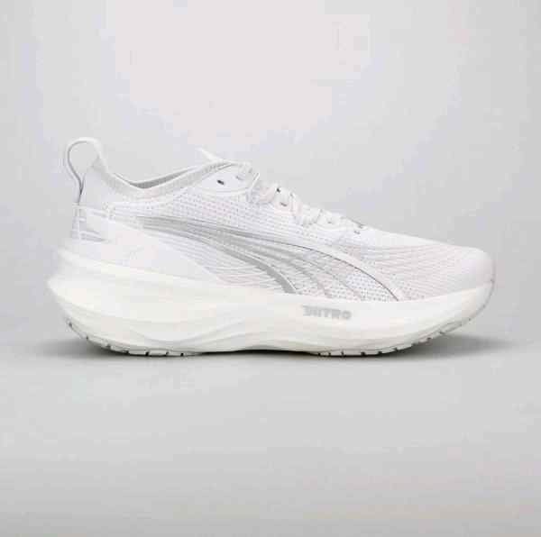 Pumaa ForeverRun NITRO white running shoes