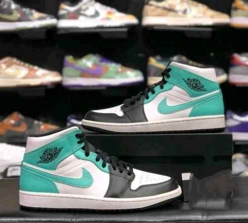 jordan retro 1 tropical twist LGLOO SALE