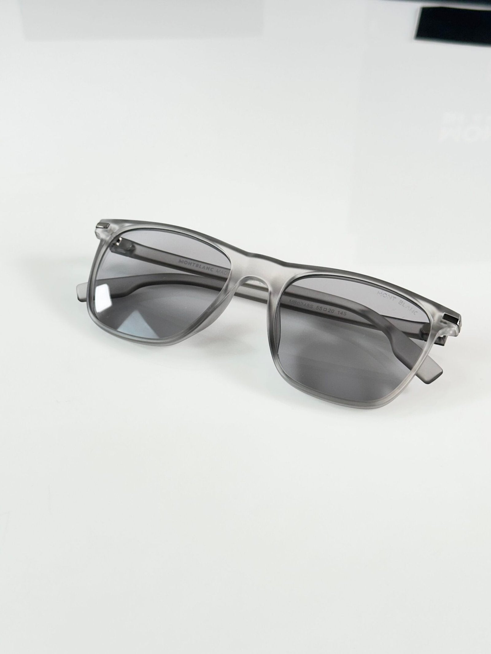 Mont Blanc 0248 Grey