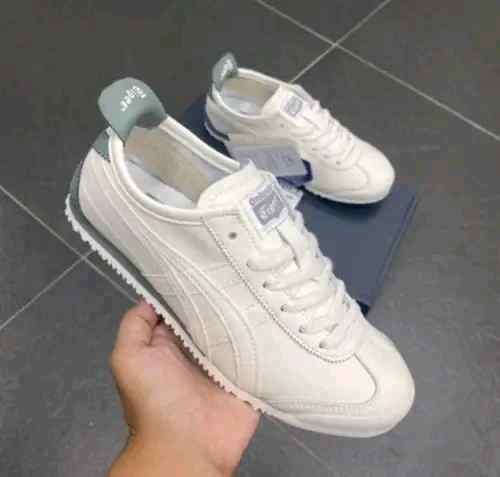 Onitsukaa Tiger Mexico 66 Cream Grey Sage fix