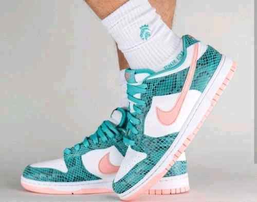 nikee dunk low washed teal snake skin SALE