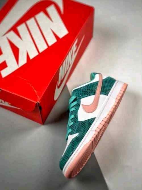 nikee dunk low washed teal snake skin SALE