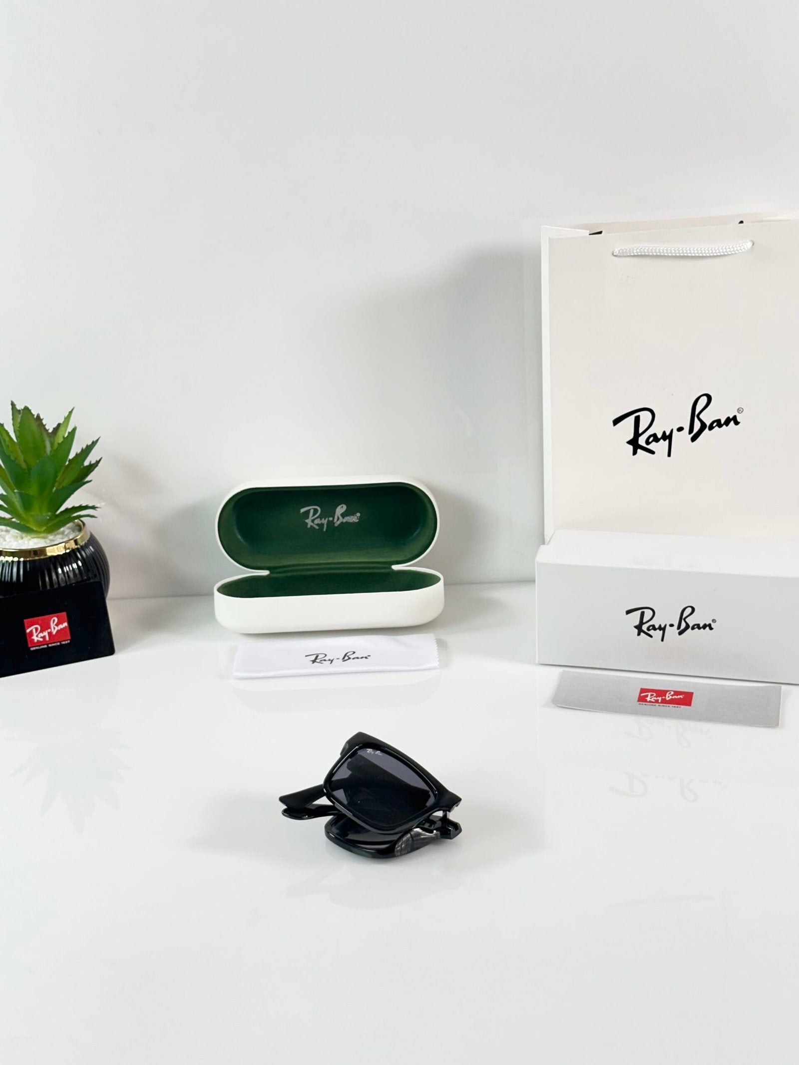 Rayban Foldable 4106 Shine Black