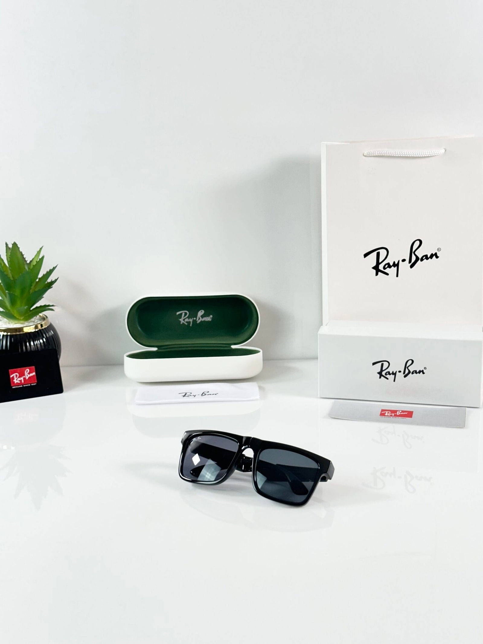 Rayban Foldable 4106 Shine Black