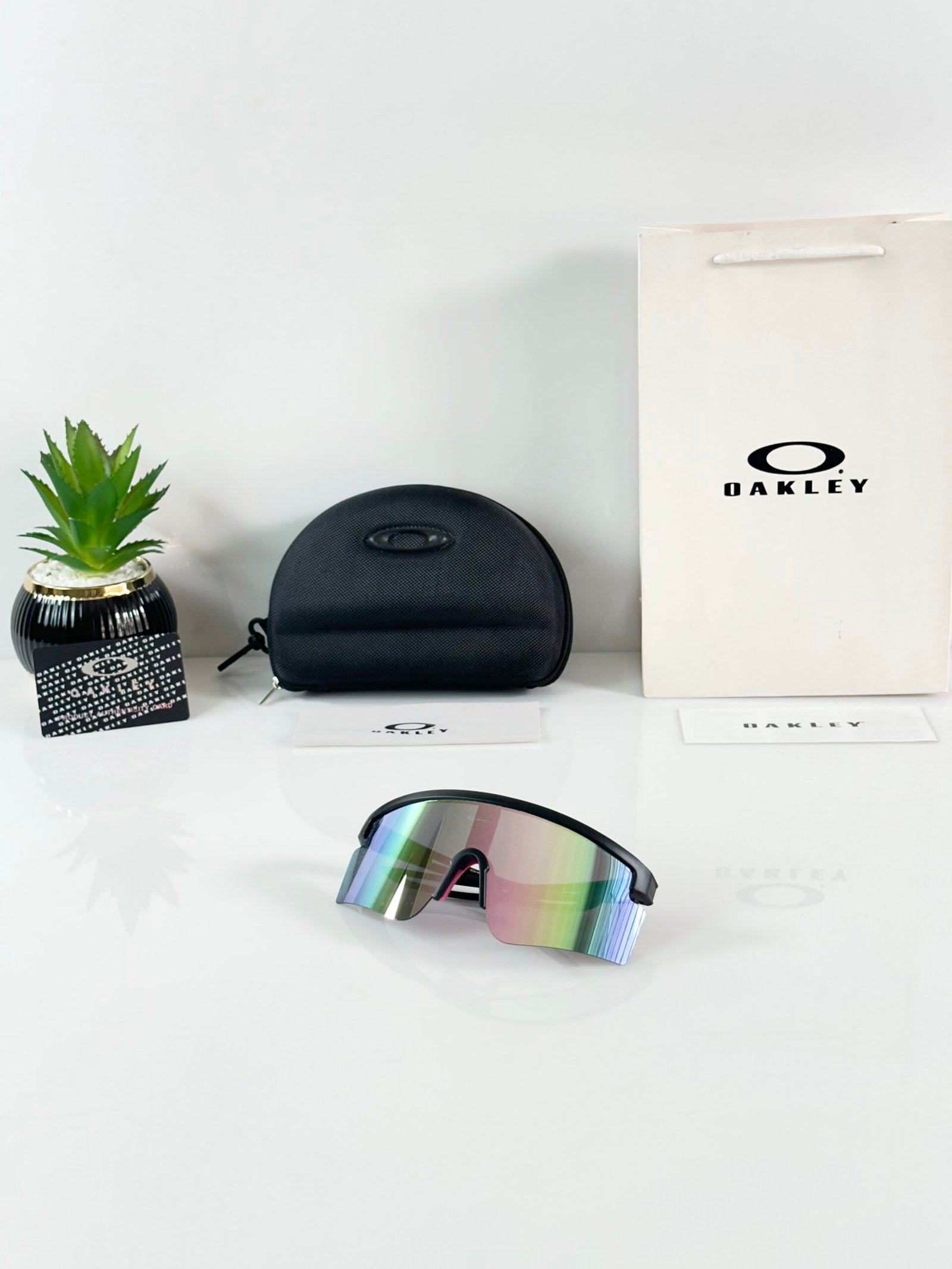 Oakley_2306_Black_Pink_Mercury