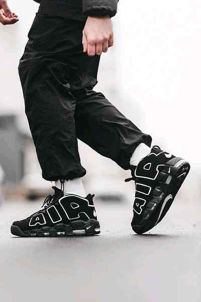 Nikee Air More Up Tempo Black