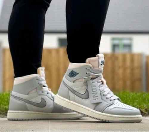 jordan retro 1 high ZOOM CMFT LONDON