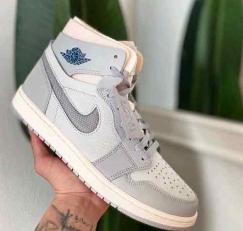jordan retro 1 high ZOOM CMFT LONDON