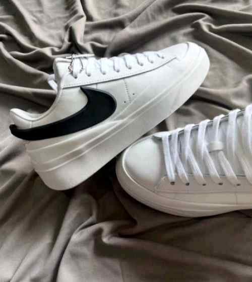 nikee blazer phantom low white black