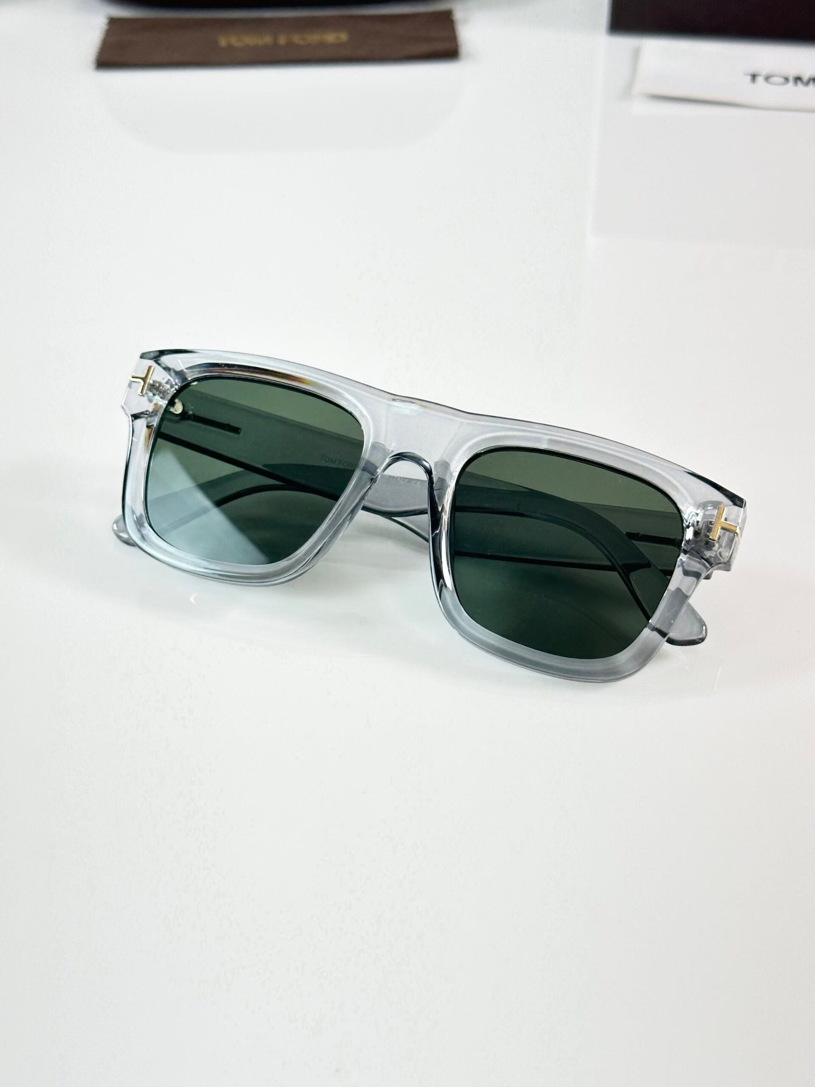 Tom 259 Grey Green