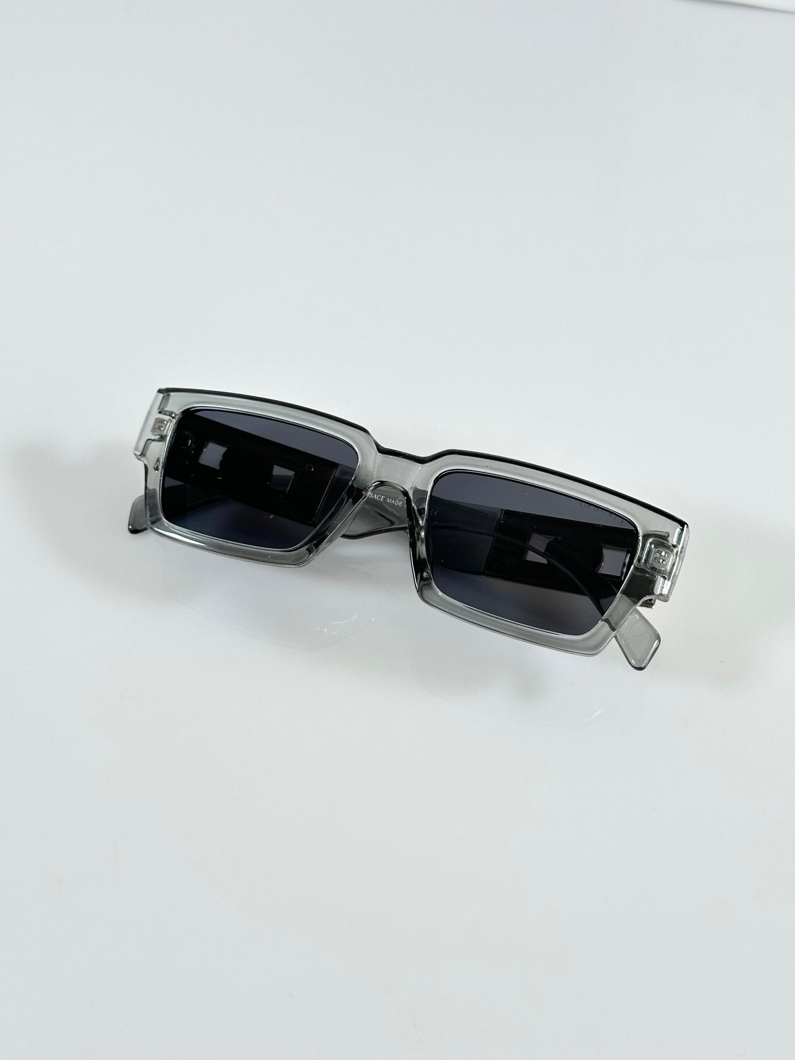 Versace 127 Grey