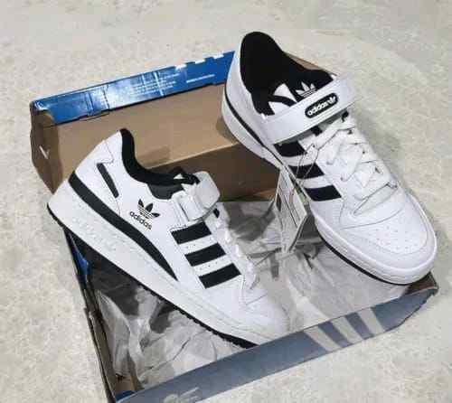 adidass forum 84 low WHITEBLACK