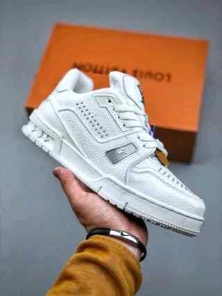 Louiss Vuitton Trainer Triple White