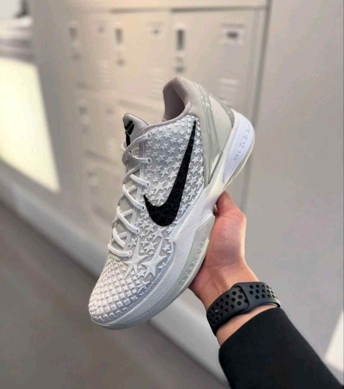 Nikee Kobe 6 Protro All-Star 2.0 Adds A Starry Pattern