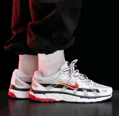 Nikee P 6000 Metallic Varsity Red
