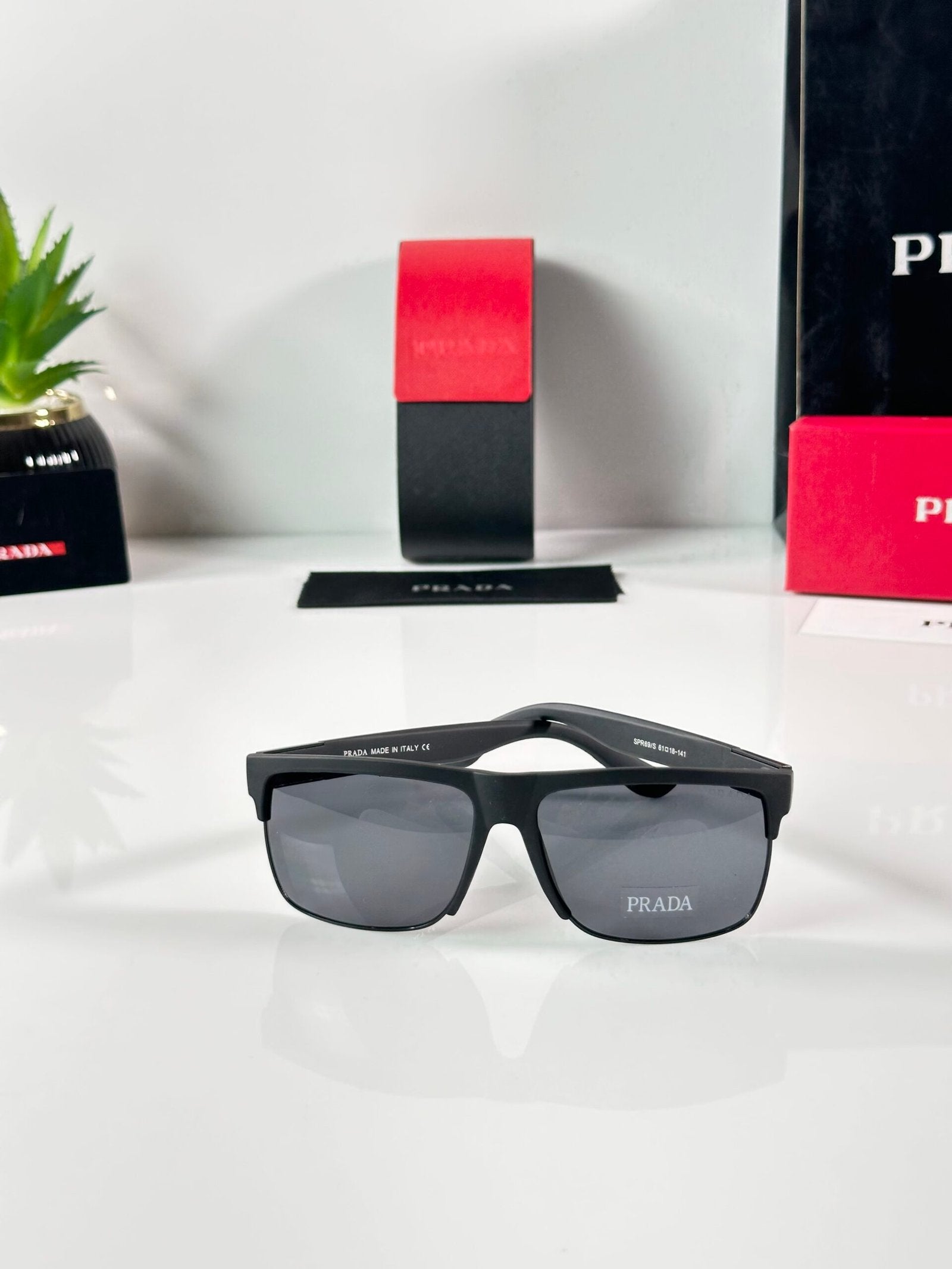 PR 69 Mate Black