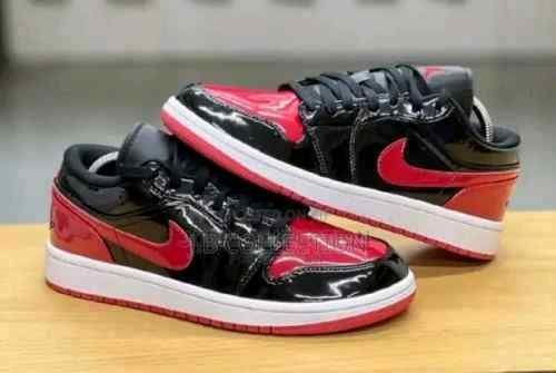 nikee JORDAN RETRO 1 LOW PATENT BRED