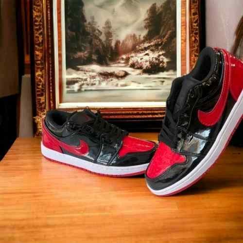 nikee JORDAN RETRO 1 LOW PATENT BRED