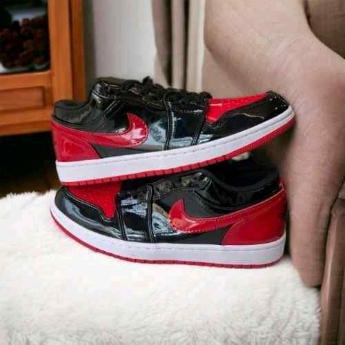 nikee JORDAN RETRO 1 LOW PATENT BRED