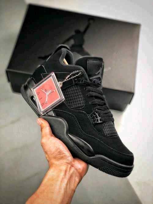 nikee JORDAN RETRO 4 BLACK CAT