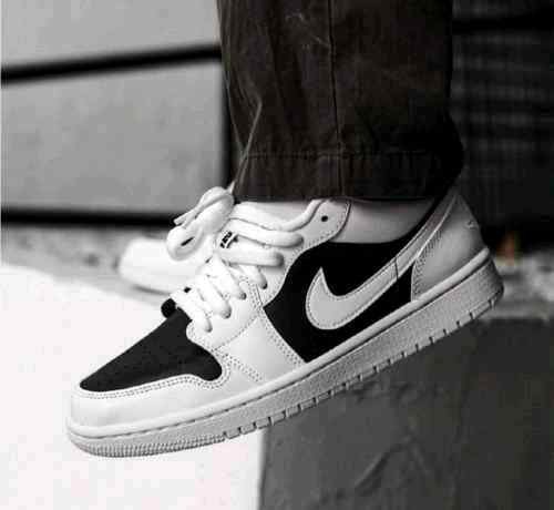 nikee jordan retro 1 low panda white black sale