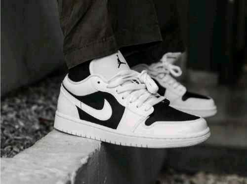 nikee jordan retro 1 low panda white black sale