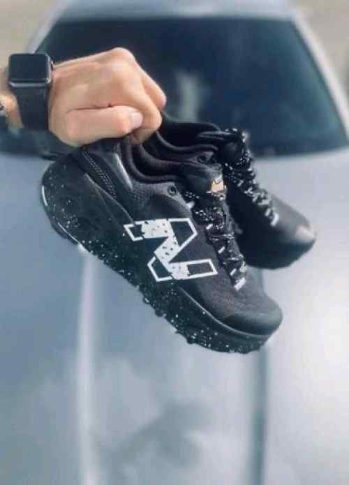 Neww Balance Fresh Foam X More Trail v2 Black