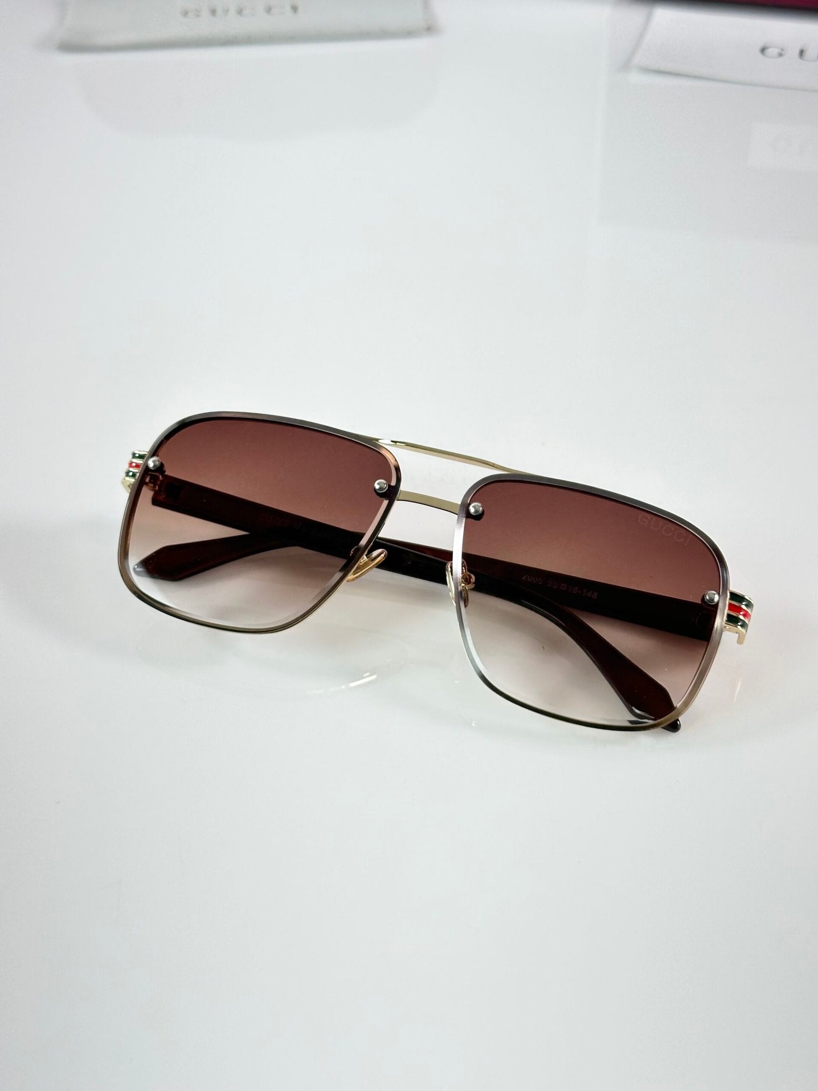 GG_2005_Gold_Brown